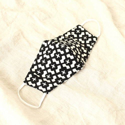 ARMOUR 3-ply Cup Batik Face Mask, in Black